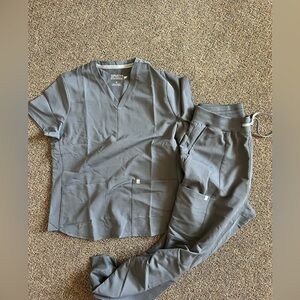 Fabletics Gray Scrub Set